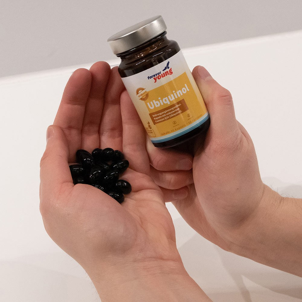 Канека Убиквинол (Kaneka Ubiquinol™) биоактивен коензим Q10 60 капсули по 50 mg forever young - Завинаги Здрав ООД. Ubiquinol е хранителна добавка под формата на капсули и съдържа 50 mg редуциран коензим Q10 (Убиквинол) с висока бионаличност - от водещия световен патент на Kaneka. Естествената активна съставка от ферментация на дрожди, коензим Q10 е с много голяма чистота (без дрожди).